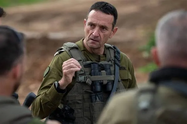 Генералният командващ на Израел Халеви одобри плановете за продължаване на войната