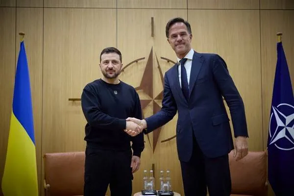 Zelensky: Ukraine deserves to be NATO's 33rd member