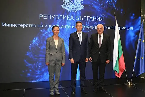 Vassilev: Do të punojmë për shërbime më transparente dhe më të dobishme për qytetarët