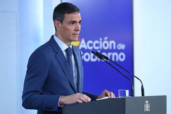 Sanchez: Emergjenca klimatike nuk mund të mohohet dhe as të shtyhet