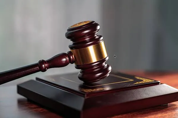 Li DYA’yê li ser Serokê Fedê Powell lêpirsîna cezaî dest pê kir