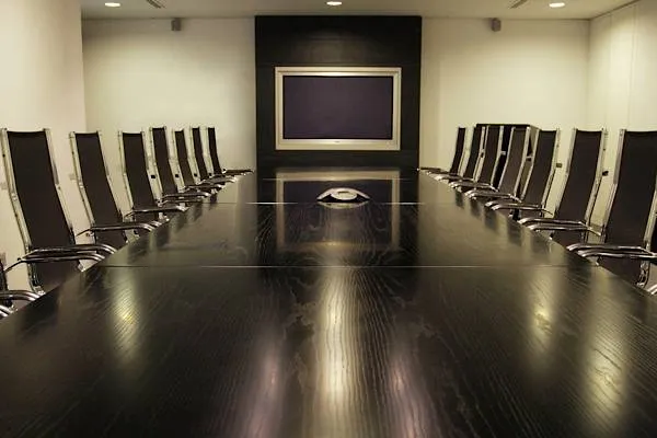 Pakistan FM Dar holds meeting on regional developments