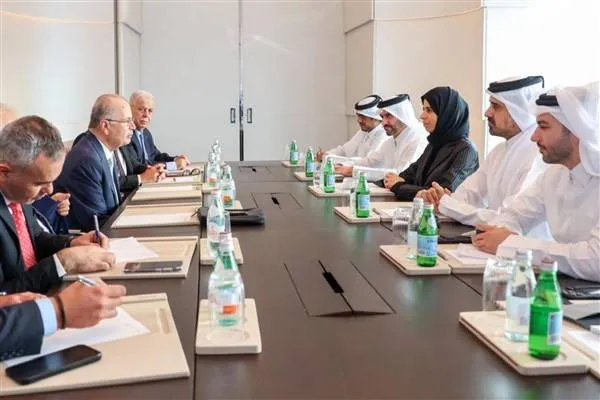 Kryeministri i Palestinës, Mustafa, u takua me Ministrin e Përgjegjshëm për Bashkëpunim Ndërkombëtar të Qatarit