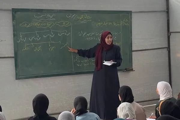 Lazzarini: 65.000 Kinder lernen in unseren temporären Lernräumen