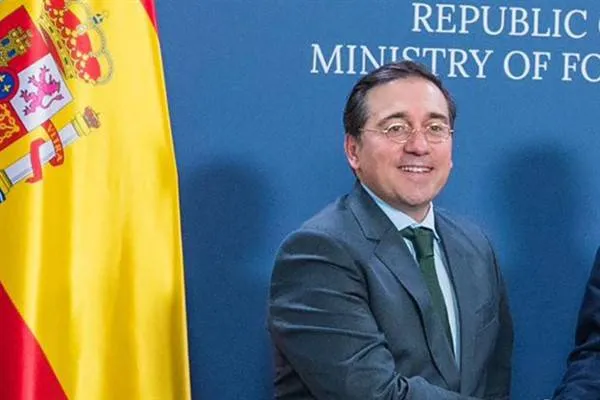 Albares: Puntiamo a rafforzare le relazioni bilaterali, politiche e commerciali