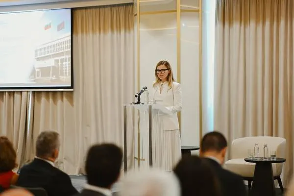 La ministra degli Esteri bulgara Petrova: La diplomazia economica sarà la nostra priorità