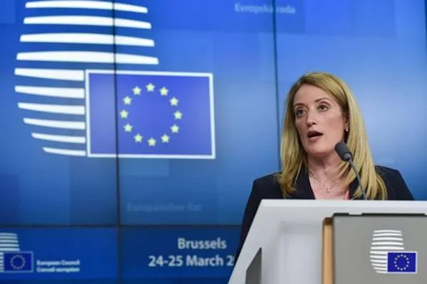 Metsola: EP approves €90 billion loan package for Ukraine