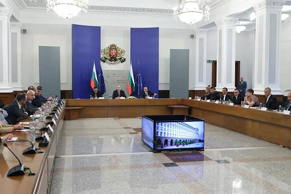Radev: Qytetarët bullgarë meritojnë ushqim cilësor dhe çmime transparente