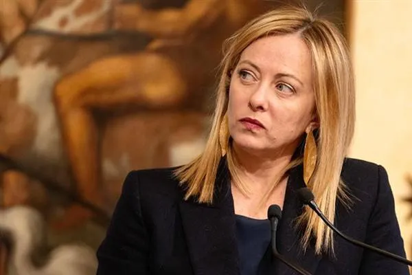 Meloni bi Serokwezîrê Bulgaristanê Jeliazkov re civî