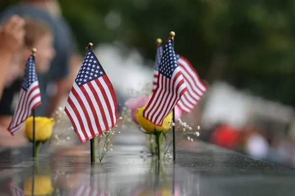 Il vicepresidente degli Stati Uniti J.D. Vance fischiato alla cerimonia di apertura dei Giochi Olimpici