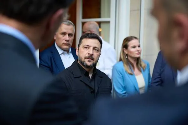 Zelensky: 3 people killed in attack on Kryvyi Rih