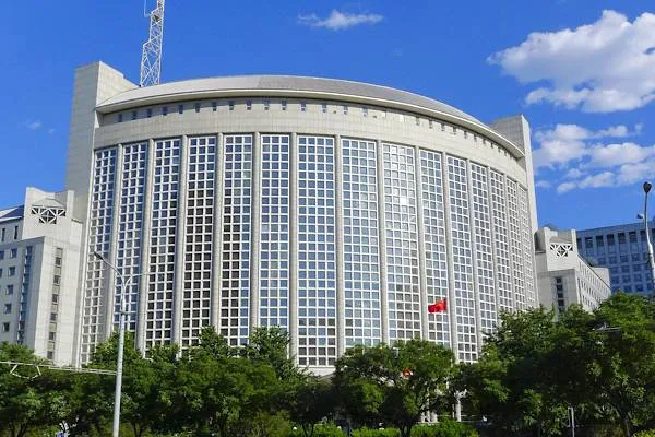 Çîn: Divê cezayên yekalî yên li ser Îranê zûtirîn demê werin rakirin