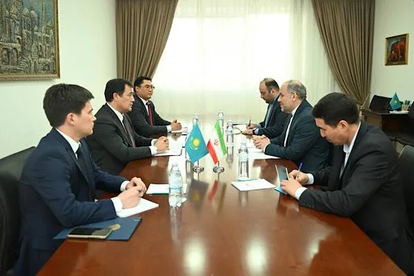 Kazakhstan Deputy Foreign Minister Bakaev received Iranian Ambassador Jowkar