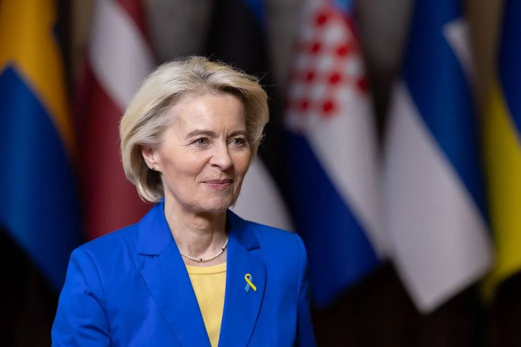 Von der Leyen thanks teams battling wildfires