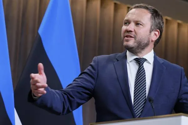 Tsahkna: Gli attacchi a lungo raggio dell'Ucraina aumentano il costo della guerra per la Russia