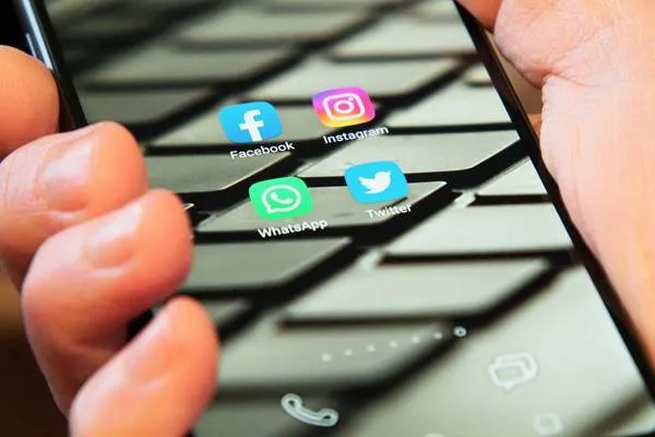 Meta dê planên abonetiyê yên premium ji bo Instagram, Facebook û WhatsApp ceribîne