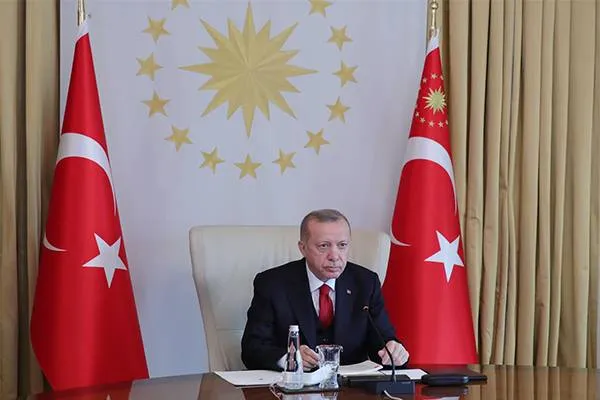أردوغان والرئيس الروسي بوتين أجريا اتصالاً هاتفياً