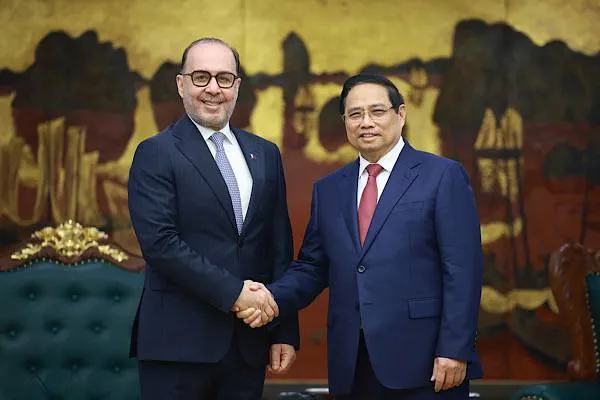 ראש ממשלת וייטנאם צ'ין קיבל את שגריר קטאר אבל