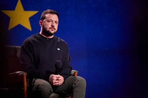 Zelensky visite une exposition consacrée à l’indépendance de l’Ukraine