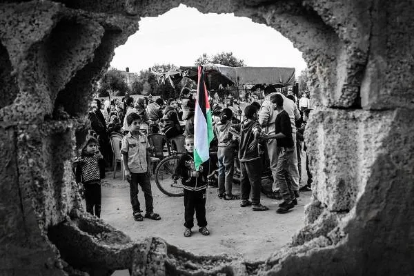 UNRWA: 国連安全保障理事会がガザでの停戦を求める決議を採択
