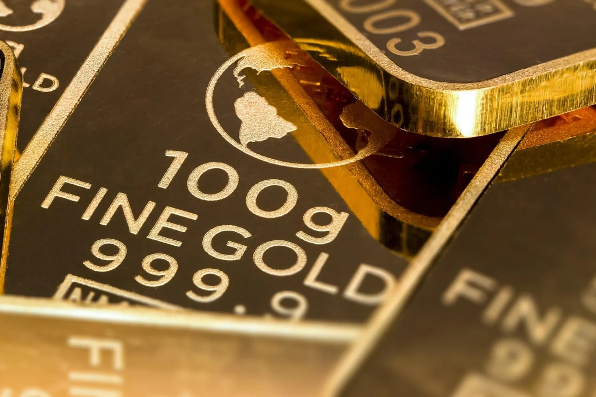 Selling pressure dominates precious metals