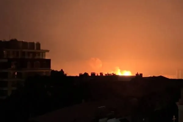 Azerbaycan li dijî Rûsya şikêyet kir piştî zarar girtina Enxaneyê wî li Kîyevê