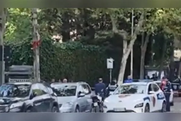 שופט נורה למוות באולם בית משפט באלבניה
