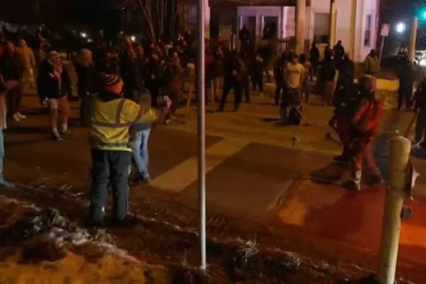 Trump: Pretti silavek pir xeternak digel xwe digirt