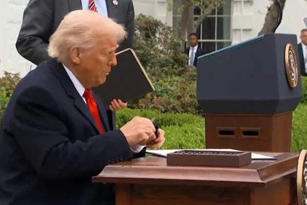 Trump got: Dewletên Yekbûyî “koçberiya ji welatanî sêyemîn” “herdemî rawestîne”