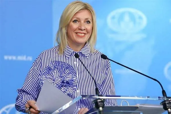 Zakharova: Rechazó la oportunidad de salvar a su país