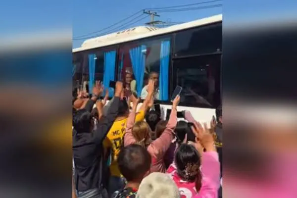 La Thaïlande libère 18 soldats cambodgiens détenus