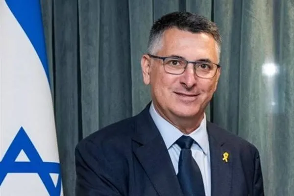 שר החוץ של ישראל סער הודה להונגריה