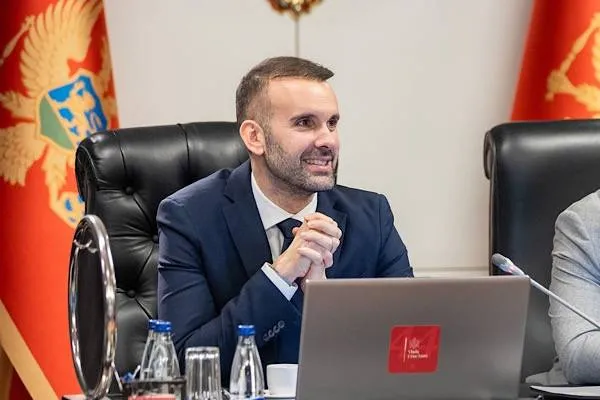 Deniz polisinden Adalar çevresinde 'deniz taksi' denetimi