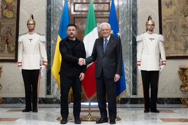 Zelensky bi Serokê Îtalya Mattarella re civî bû