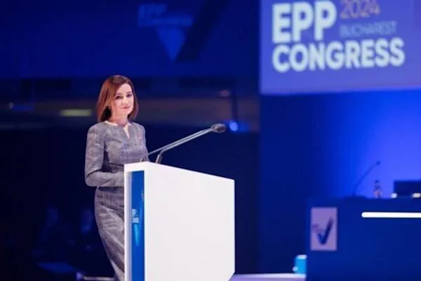 La presidente moldava Sandu: Condanno la violazione dello spazio aereo