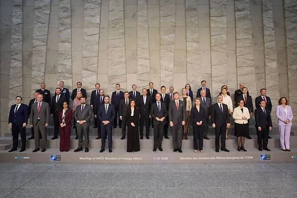 Министър Георгиев участва в срещата на министрите на външните работи на НАТО