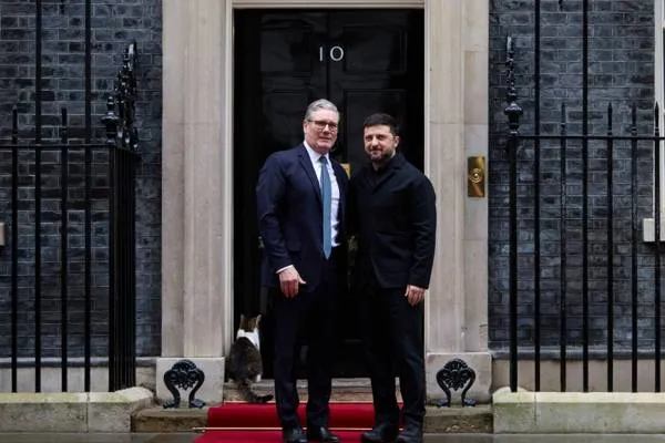 Starmer holds phone call with Zelensky