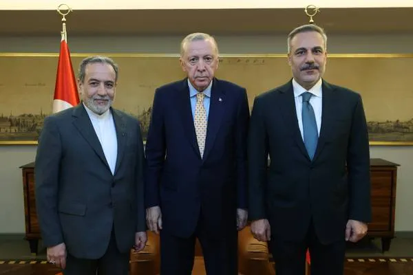 Ministrul iranian de Externe Araghchi s-a întâlnit cu președintele Turciei, Erdoğan
