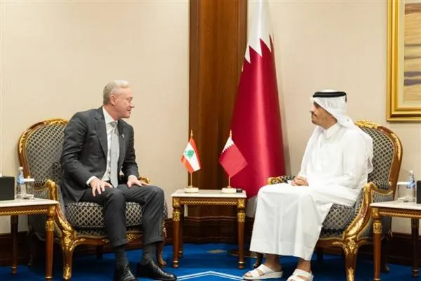 Al Sani s-a întâlnit cu omologii săi la Doha