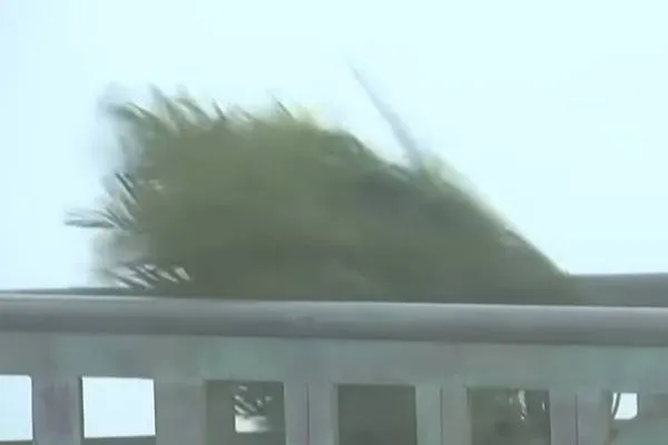 Tufana Melîssa di rêya xwe ber bi Kuba de hêzdar dibe