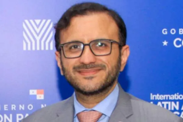 الأنصاري يدعو إلى التعاون في الأمن العالمي