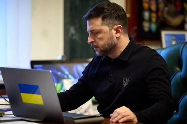 Zelensky li serokê Komîsyona Ewropayê Leyen re axivî