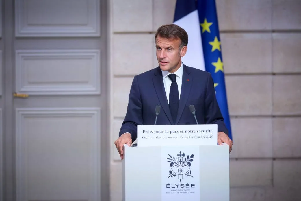 Macron : La Russie doit payer le prix de son agression