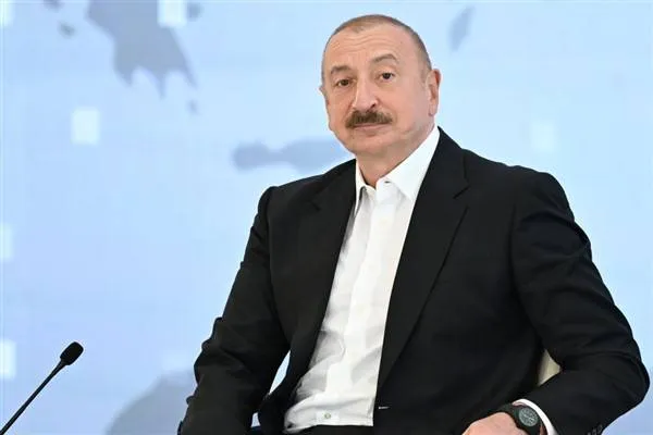 Aliyev advises Ukraine not to accept occupation