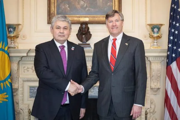 Kosherbayev meets with U.S. Deputy Secretary of State Landau