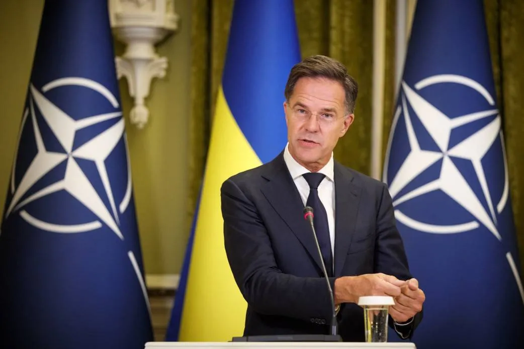 Rutte: Romanya di herêma Deryaya Reş de serokatîya girîng nîşan dide