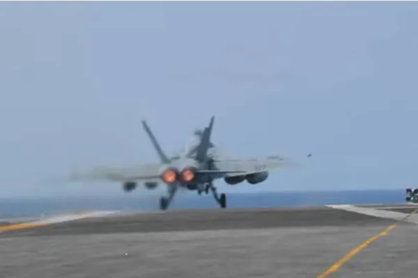 منابع: ترامپ در حال بررسی حمله‌ای جدید و گسترده علیه ایران است