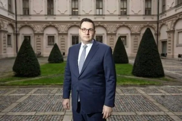 Czech Foreign Minister Lipavsky hands over his post