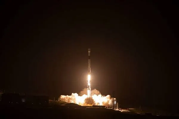 NASA: SPHEREx bi roketê SpaceX Falcon 9 hate şandin