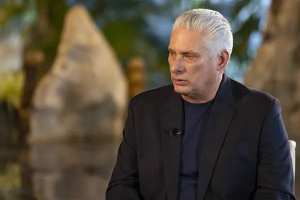 Presidenti i Kubës Bermudez u takua me kryetarin e Partisë Komuniste të Spanjës, Centella
